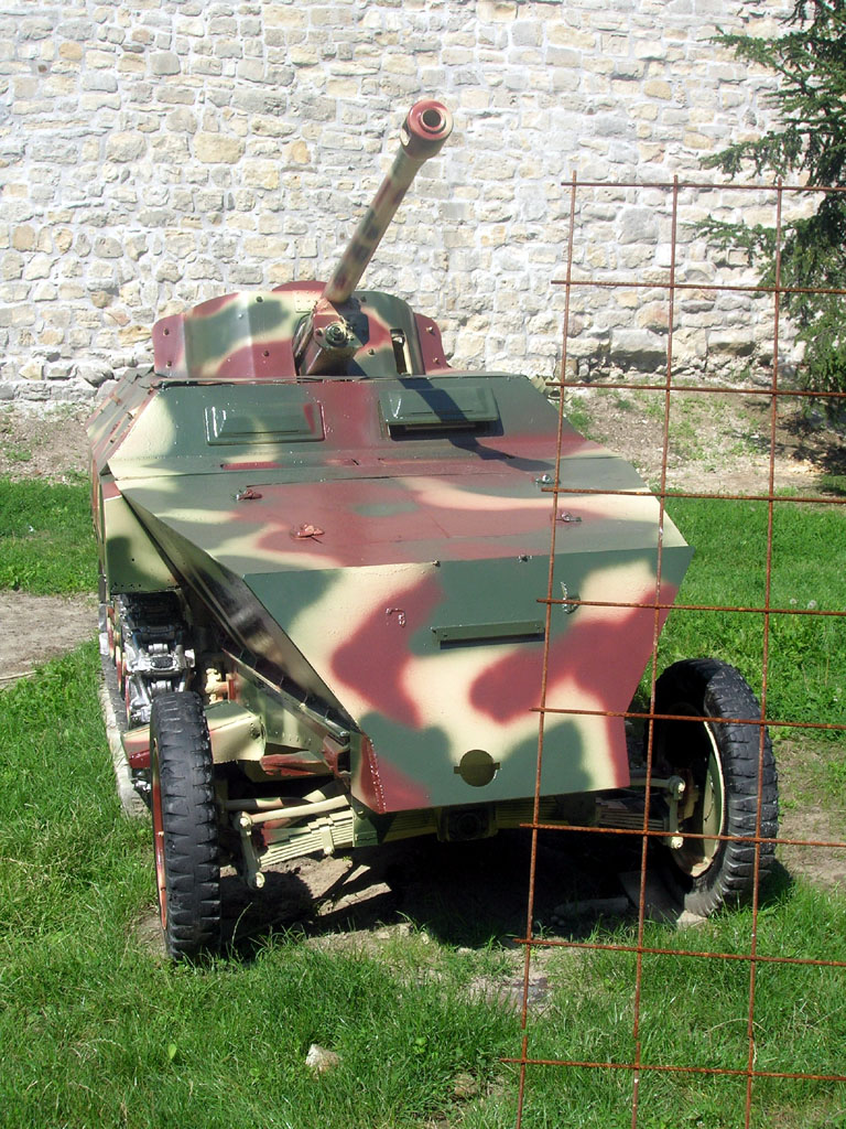 sdkfz247装甲车图片